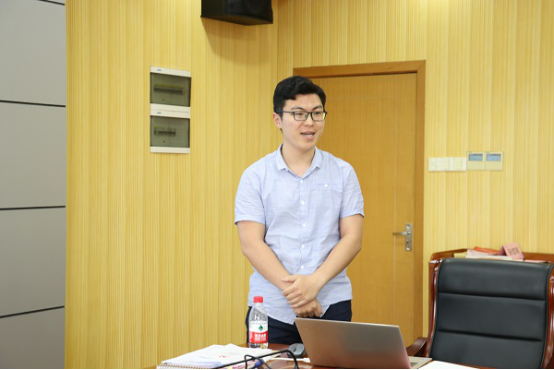 成人漫画
春季学期基层党建工作研讨会暨第四次党支部书记例会召开647.png